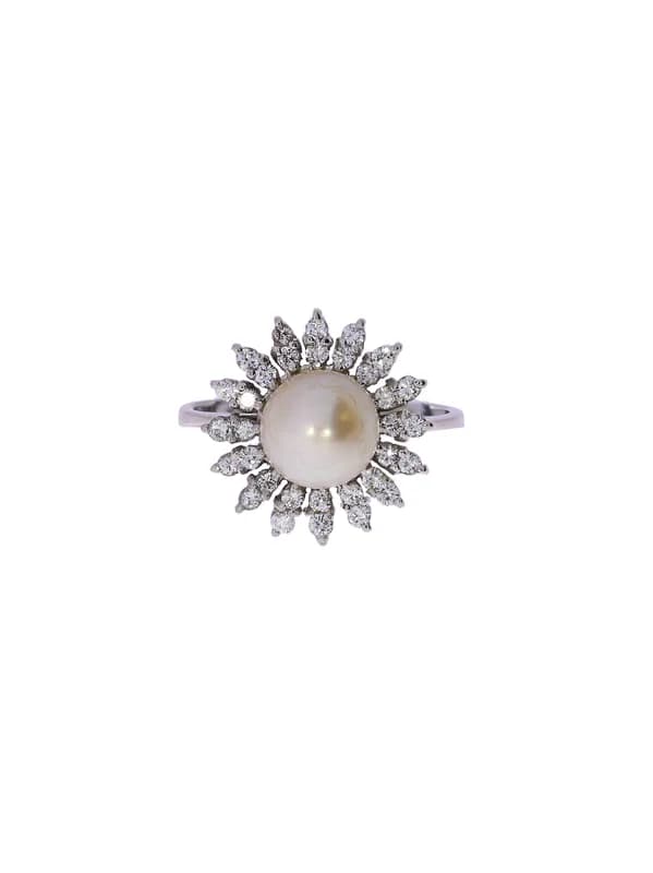 Damenring – Weissgold mit Perle und Diamanten