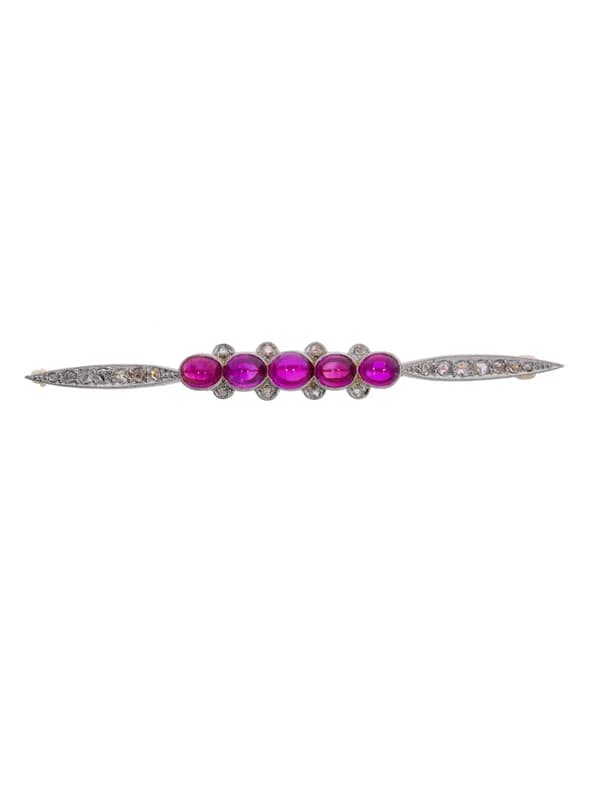 Brosche – Bicolor mit Burma-Rubinen und Diamanten