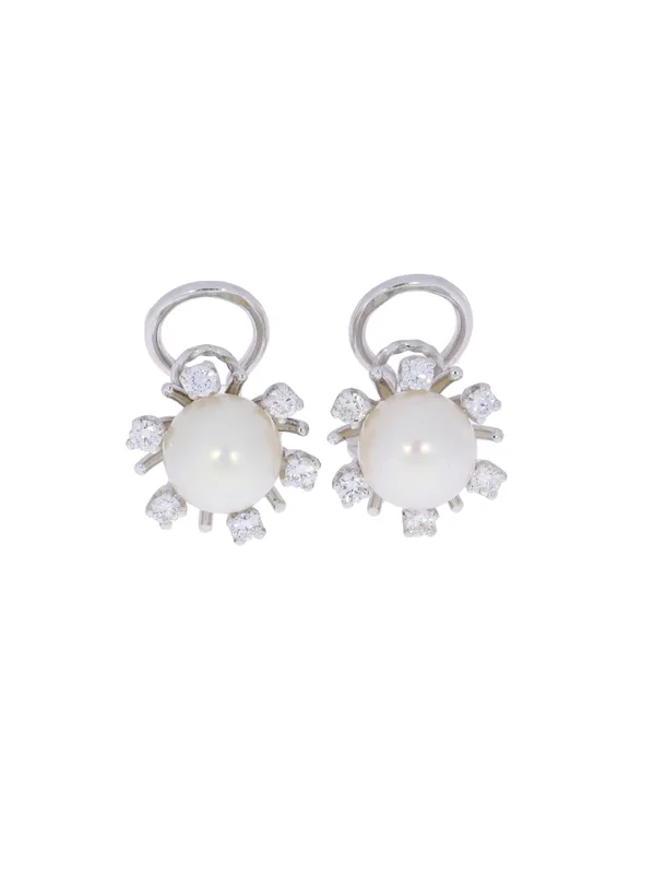 Ohrclips – Weissgold mit Perle und Diamanten