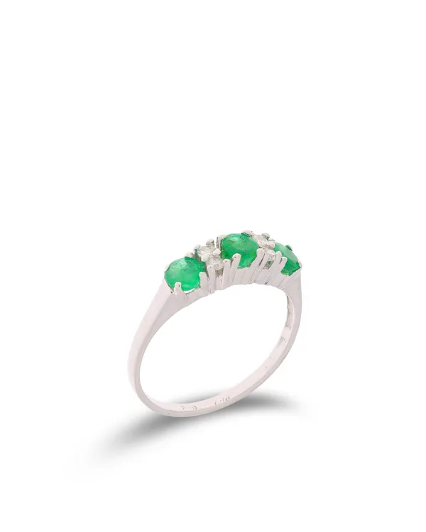 Damenring – Weissgold mit Smaragden und Diamanten