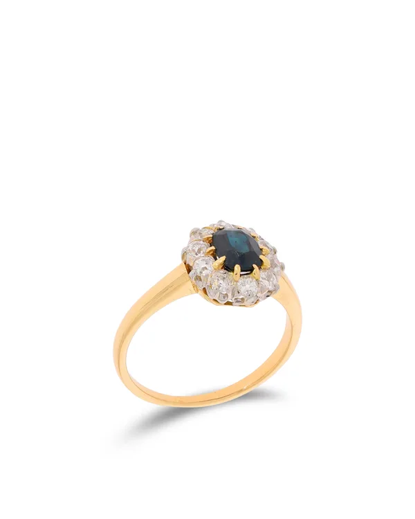 Damenring – Gelbgold mit Saphir und Diamanten