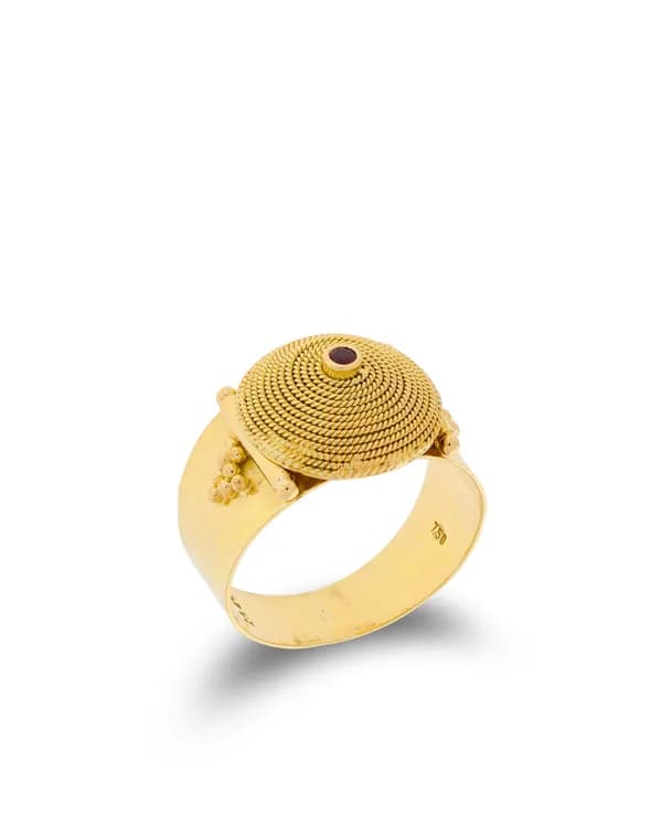 Bague pour dame – or jaune avec rubis