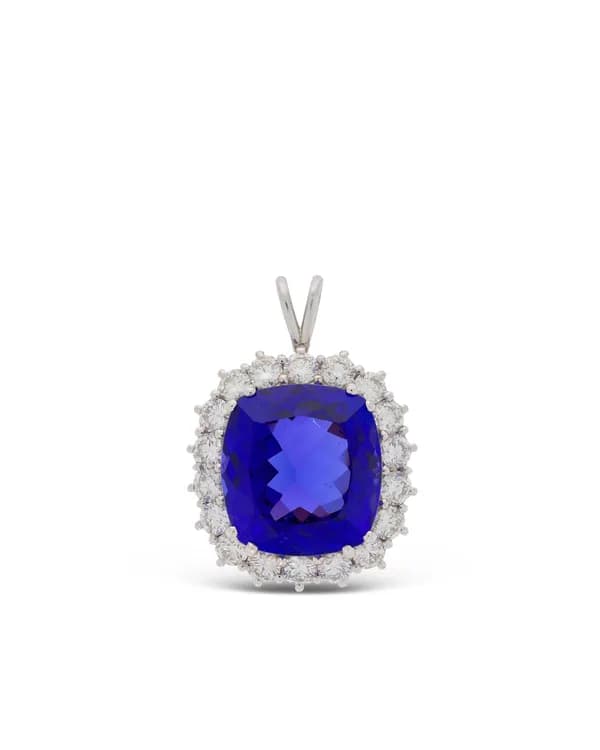 Anhänger – Weissgold mit Tansanit 15.60ct und Diamanten 1.80ct