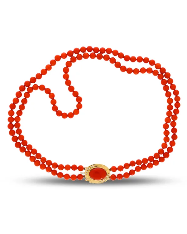 Korallencollier mit Goldverschluss und Brillanten