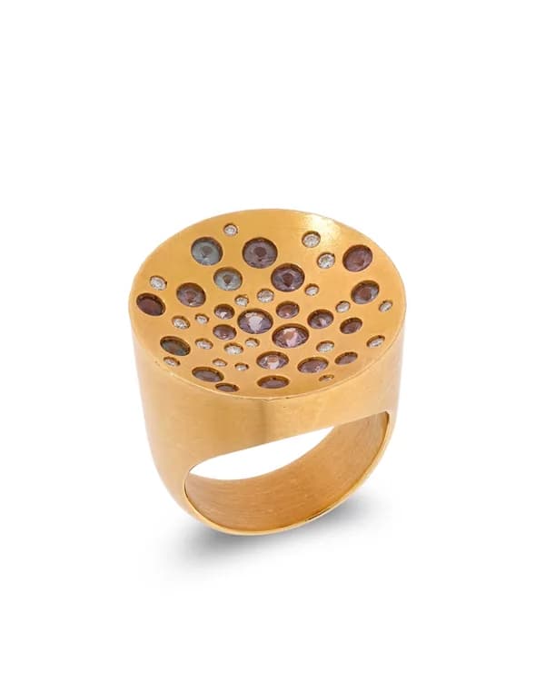 Damenring – Spinellen und Diamanten