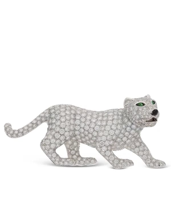 Brosche – „Panther“ Weissgold mit Diamanten und Tsavorit
