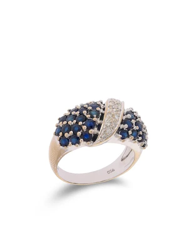 Damenring – Weissgold mit Saphiren und Diamanten
