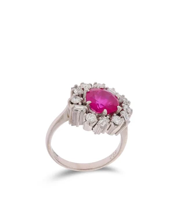 Damenring - Platin mit Rubin und Diamanten