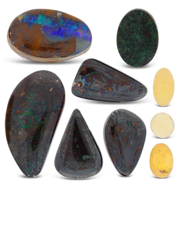 Lot aus Opalen