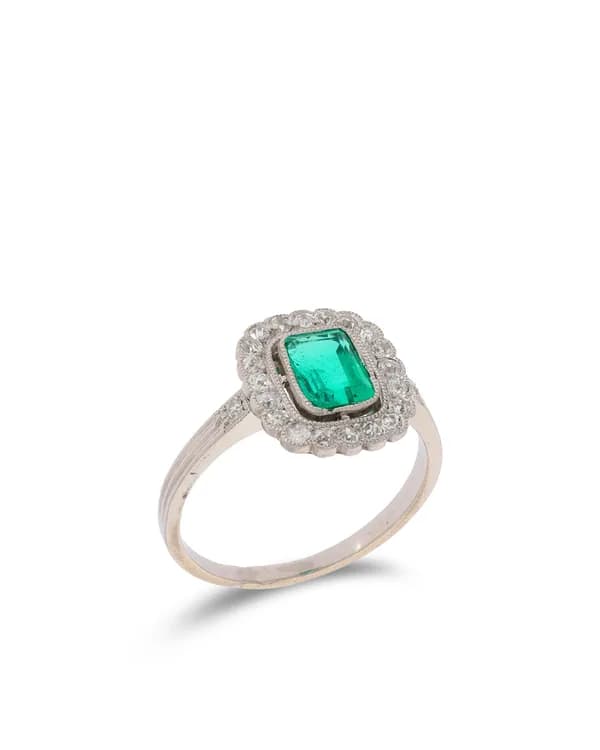 Art-Déco Ring - Platin mit Smaragd und Diamanten