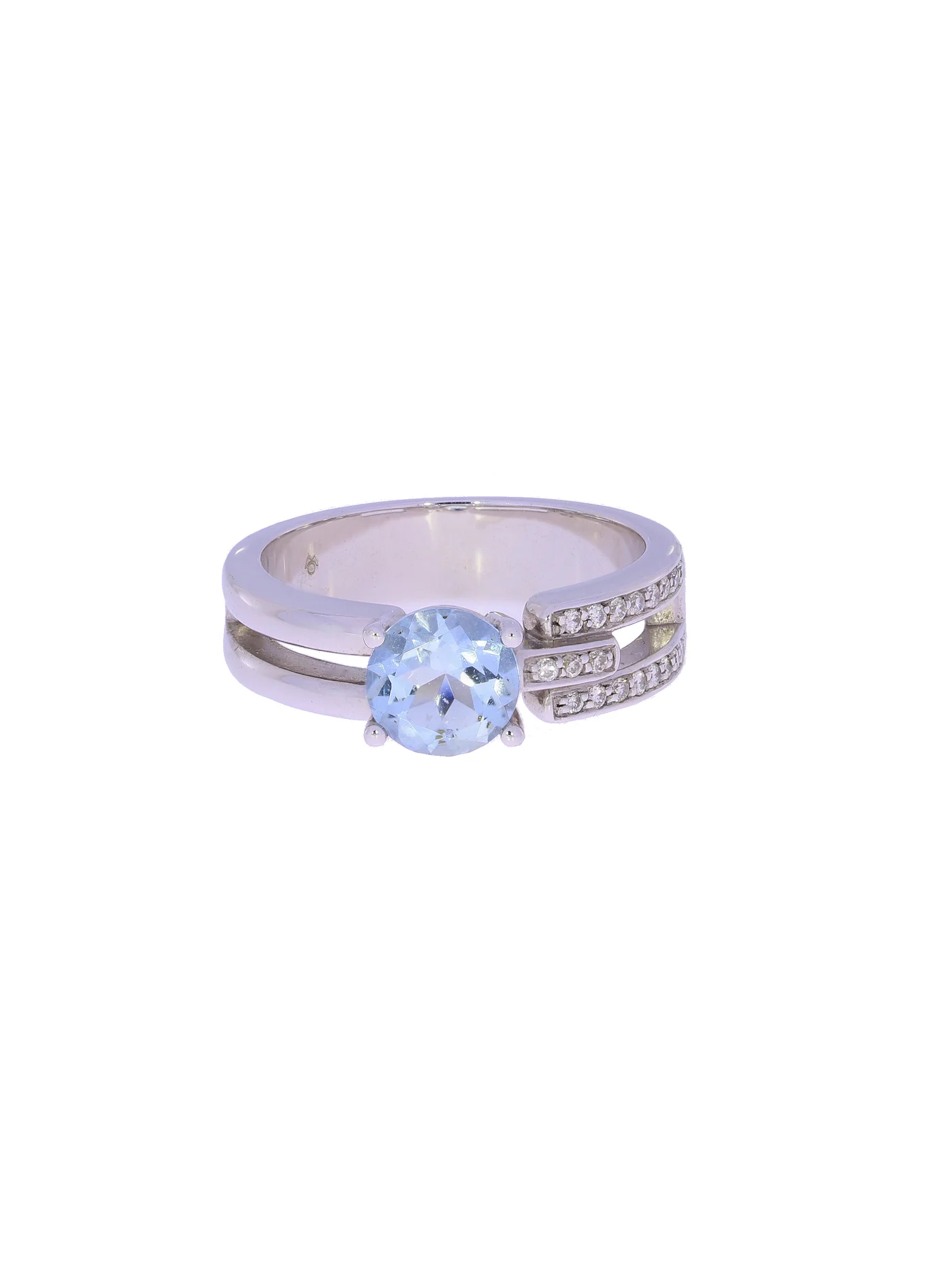 Damenring – Weissgold mit Aquamarin und Diamanten