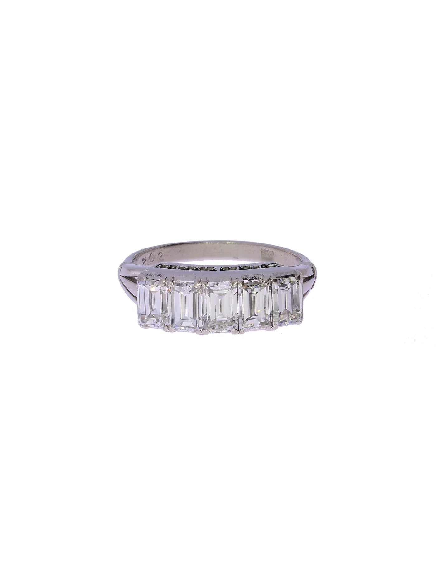 Damenring – Weissgold mit Diamanten