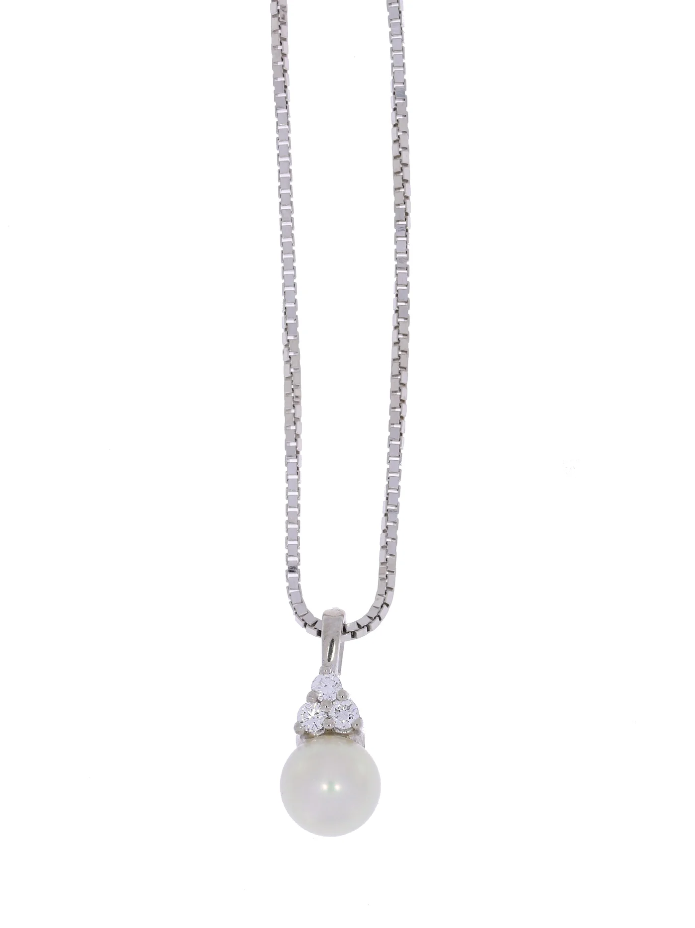 Halskette – Weissgold mit Perle und Diamanten 0.132ct