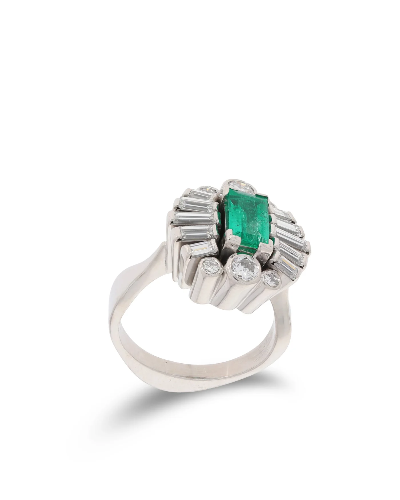 Damenring - Weissgold mit Smaragd und Diamanten