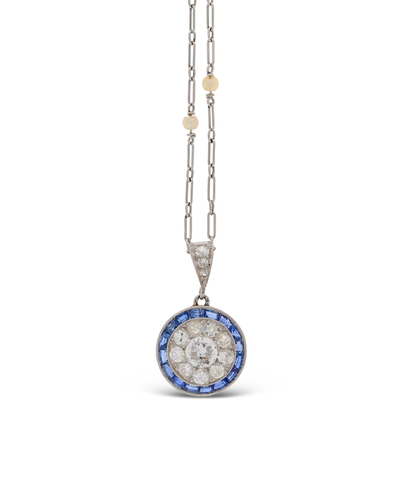 Halskette mit Anhänger – Platin mit Saphiren, Diamanten und Perlen
